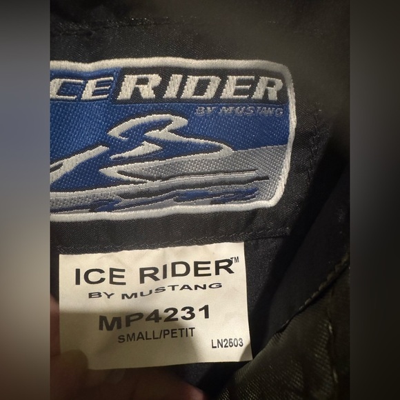 Ice Rider™ Flotation Bib Pant - Picture 4 of 6